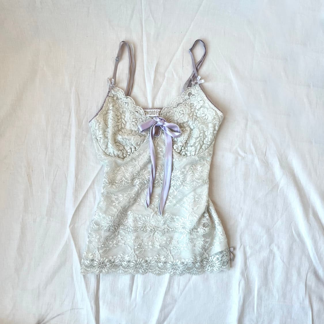 Ribbon lace slim top 상품이미지7