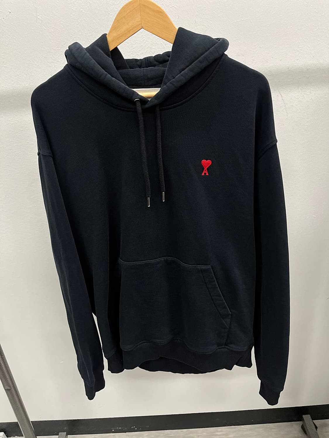 110) 아미 하트로고 후드티  상품이미지2