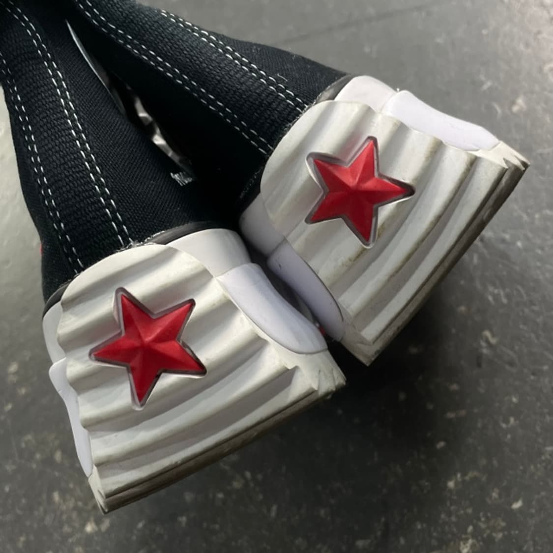 275 컨버스 런스타 하이크 발렌타인데이 상품이미지5