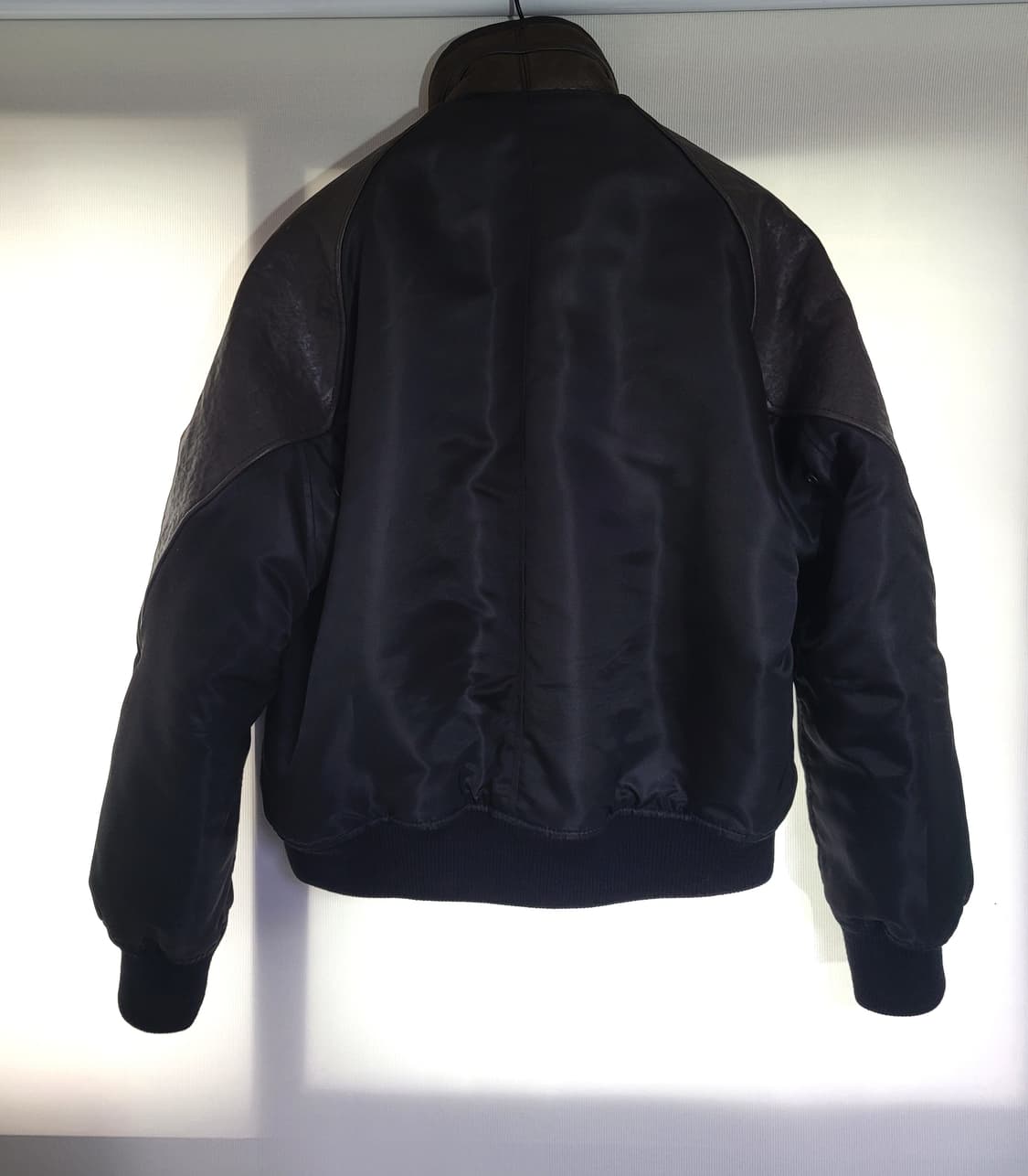 쿠어 하이넥 시어링 믹스드 MA-1 다크브라운 S 상품이미지3