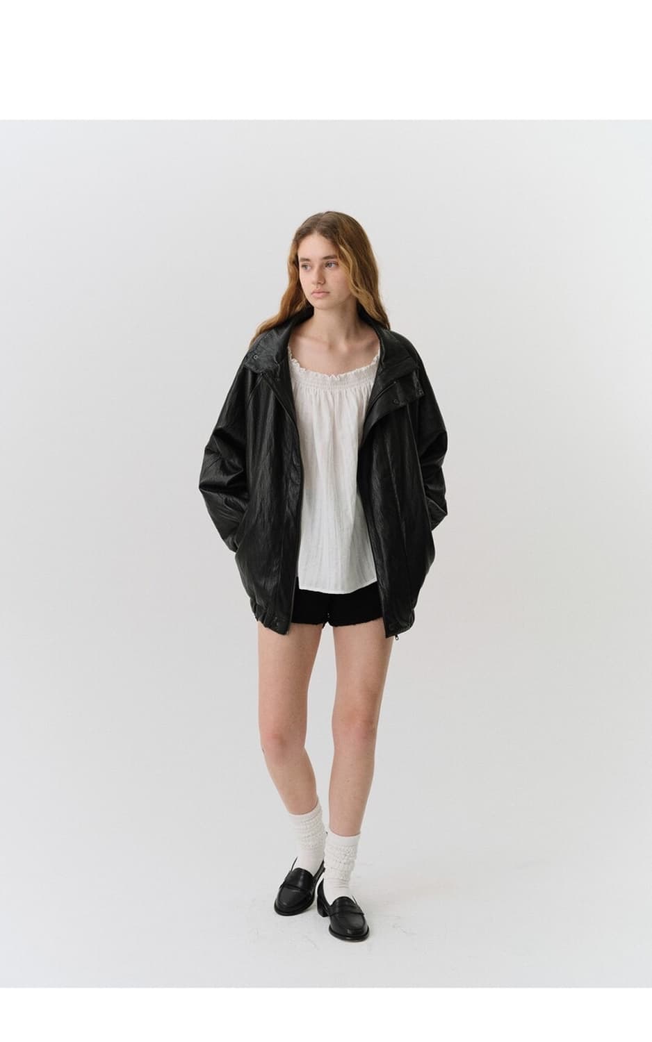 Letter Evon leather jumper 레터 하이넥 레더 자켓 상품이미지8