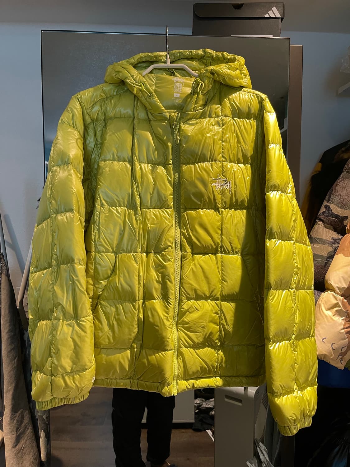 스투시 미드웨이트 후드패딩 상품이미지1