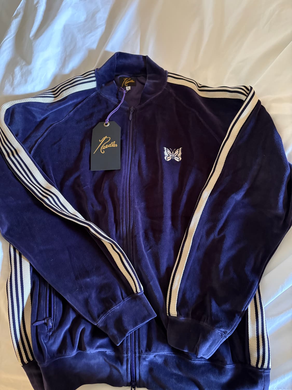 니들스 벨루어트랙탑 새상품 급처 상품이미지1