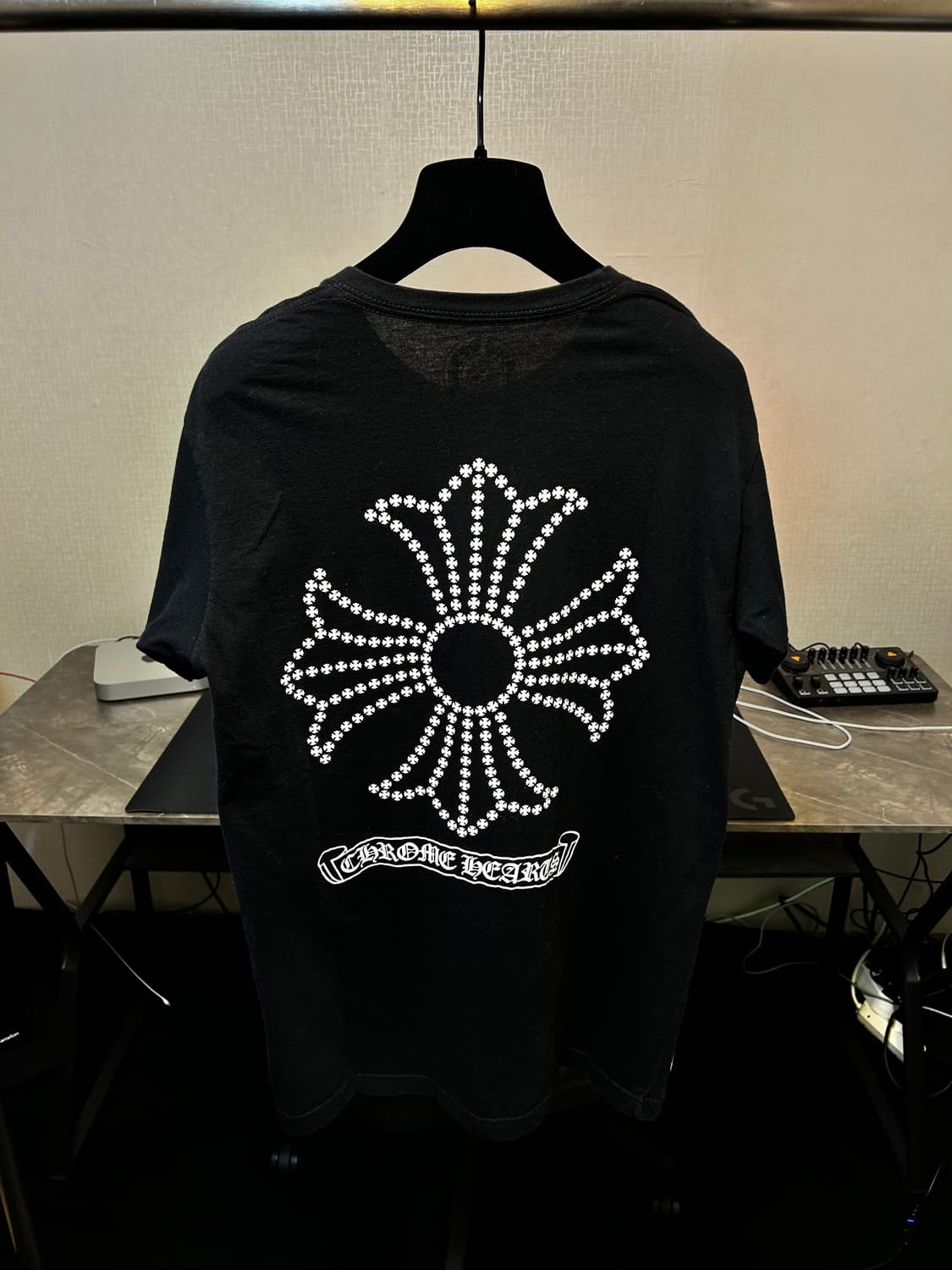 크롬하츠 십자가 티셔츠 상품이미지4