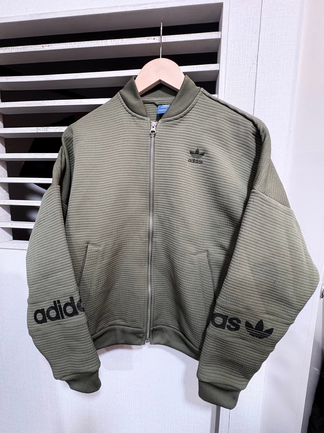 아디다스봄버자켓 상품이미지2