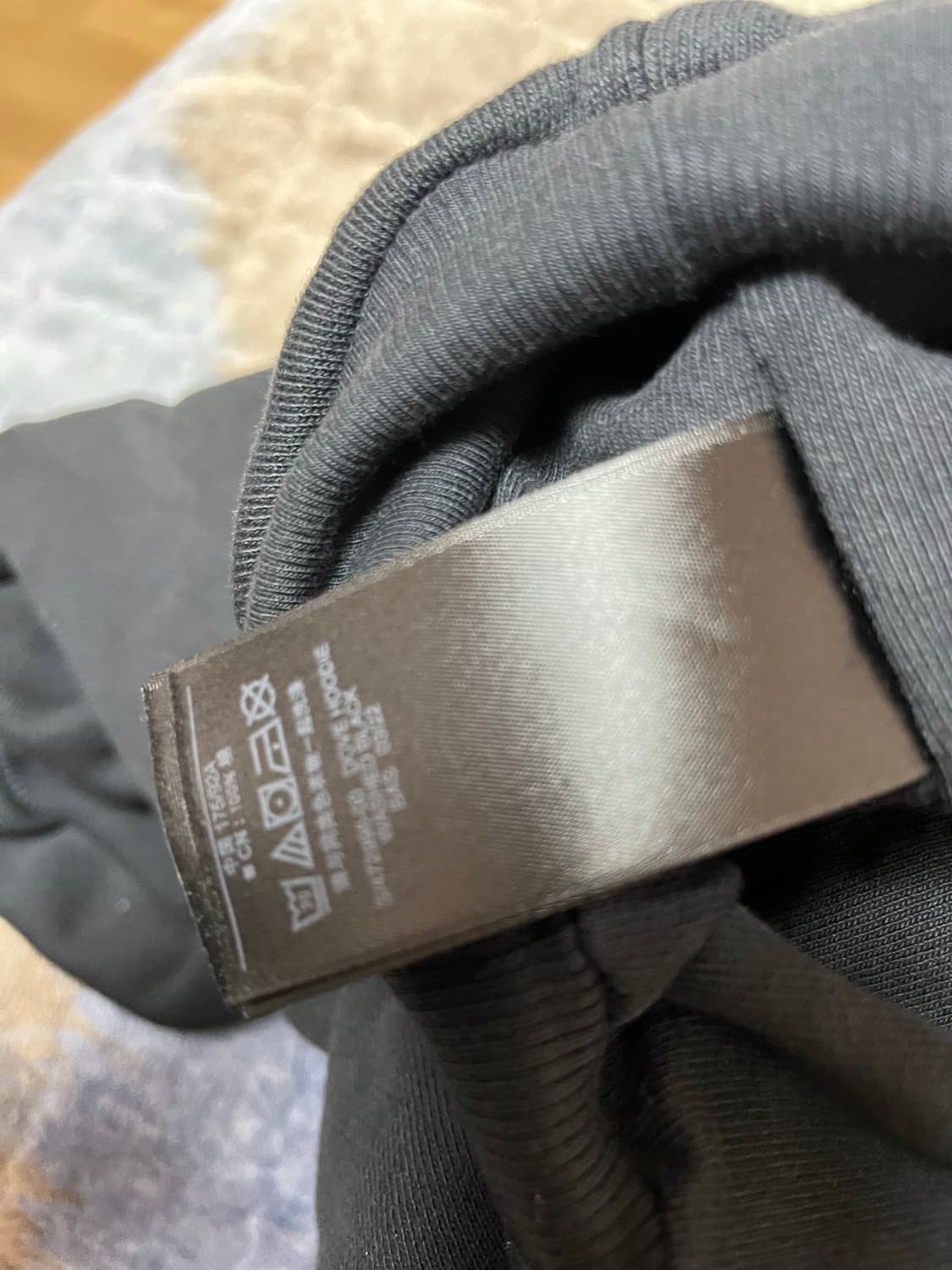 [L택포] 이지 갭 엔지니어드 바이 발렌시아가 도브 후드 워시드 블랙 상품이미지7