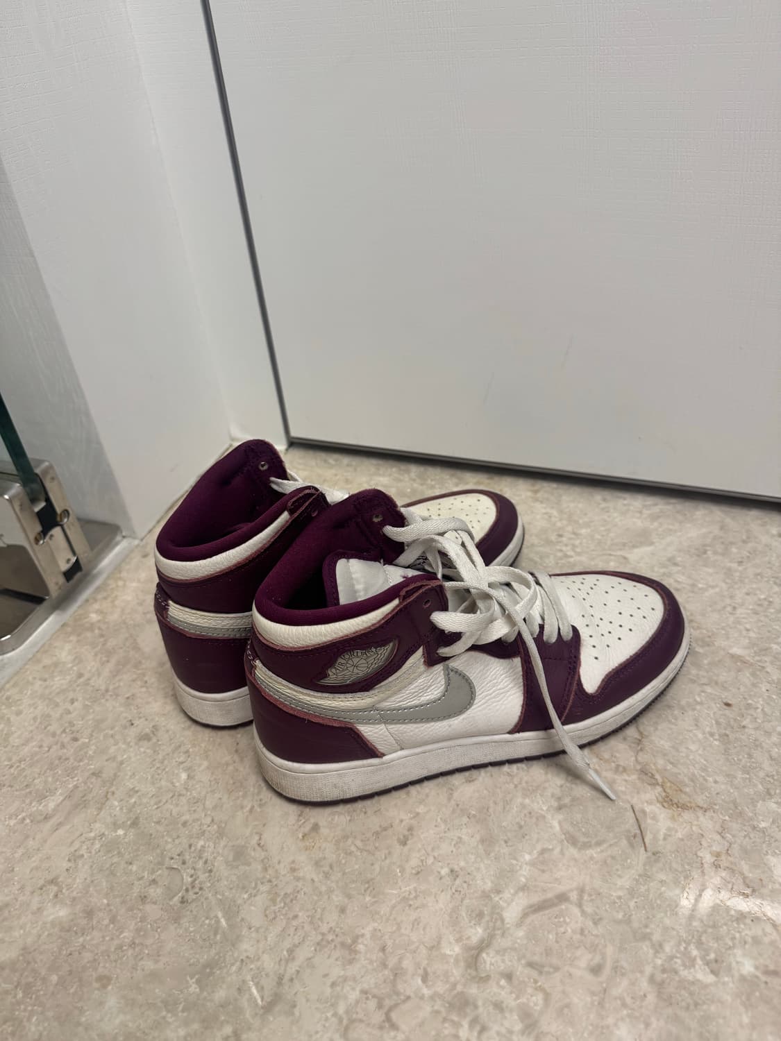 Jordan 1 Retro High OG GS ‘Bordeaux’ 상품이미지2