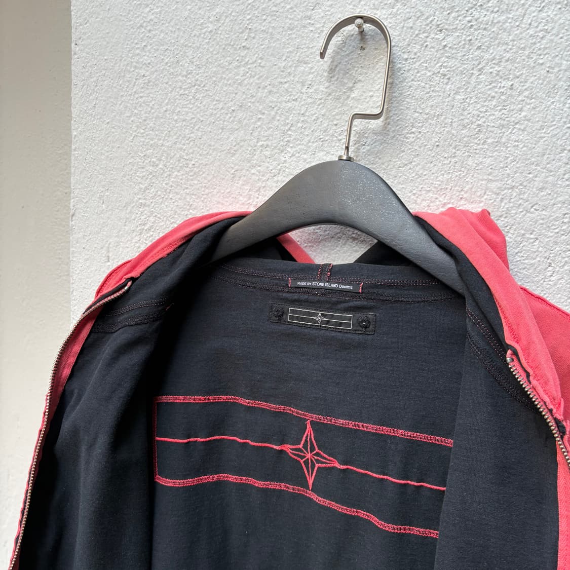 스톤아일랜드 데님스 코랄 디스트레스 후디 집업 상품이미지9