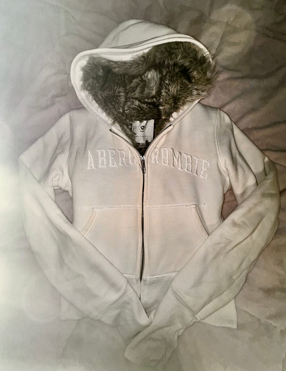 아베크롬비 y2k 갸루 퍼 슬림핏 후드집업 상품이미지1