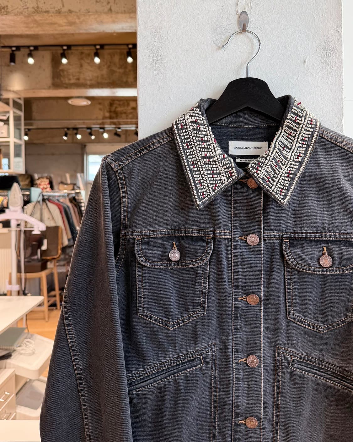 이자벨마랑 블랙 데님 비즈 카라 자켓  상품이미지4