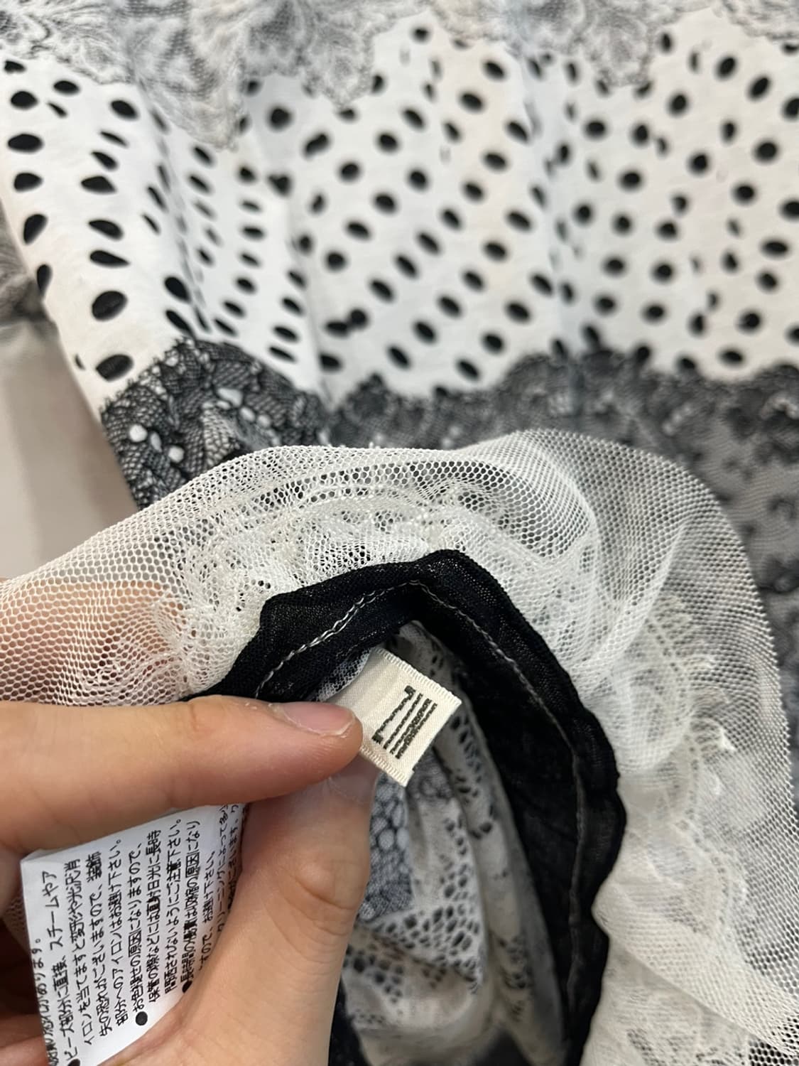 ZIN KATO JPN 도트 레이스 반팔 블라우스 상품이미지8