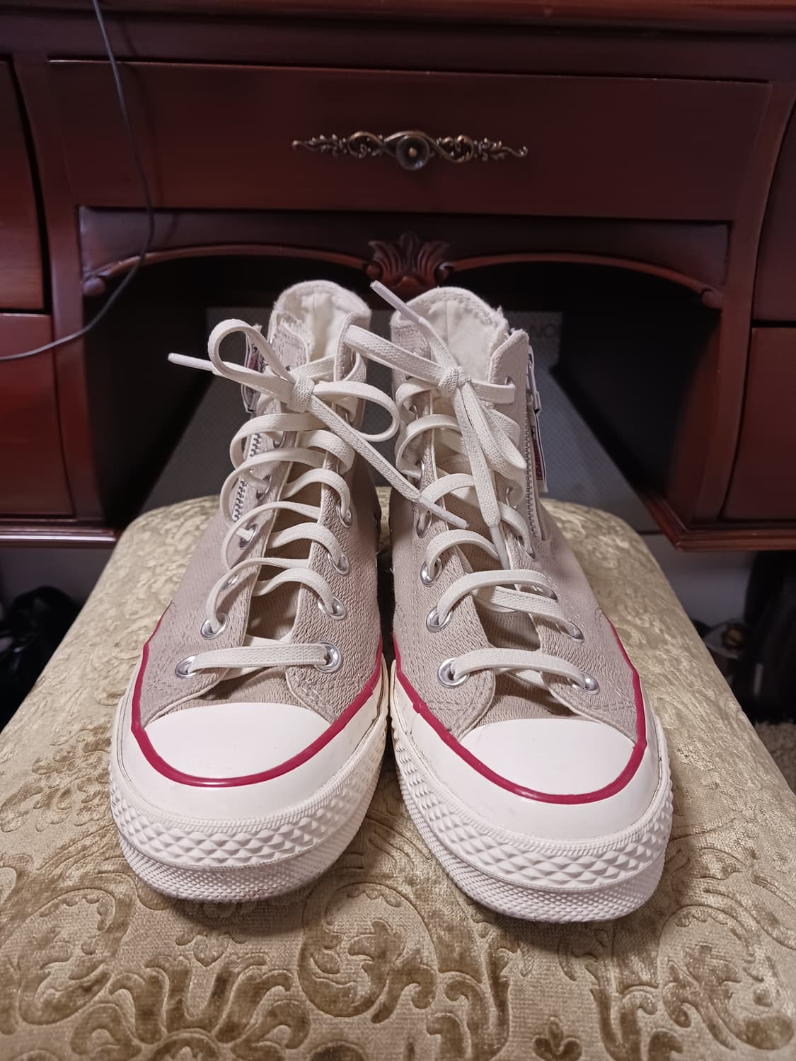 컨버스 척테일러 1970s 폼파루스하이 스니커즈 상품이미지1