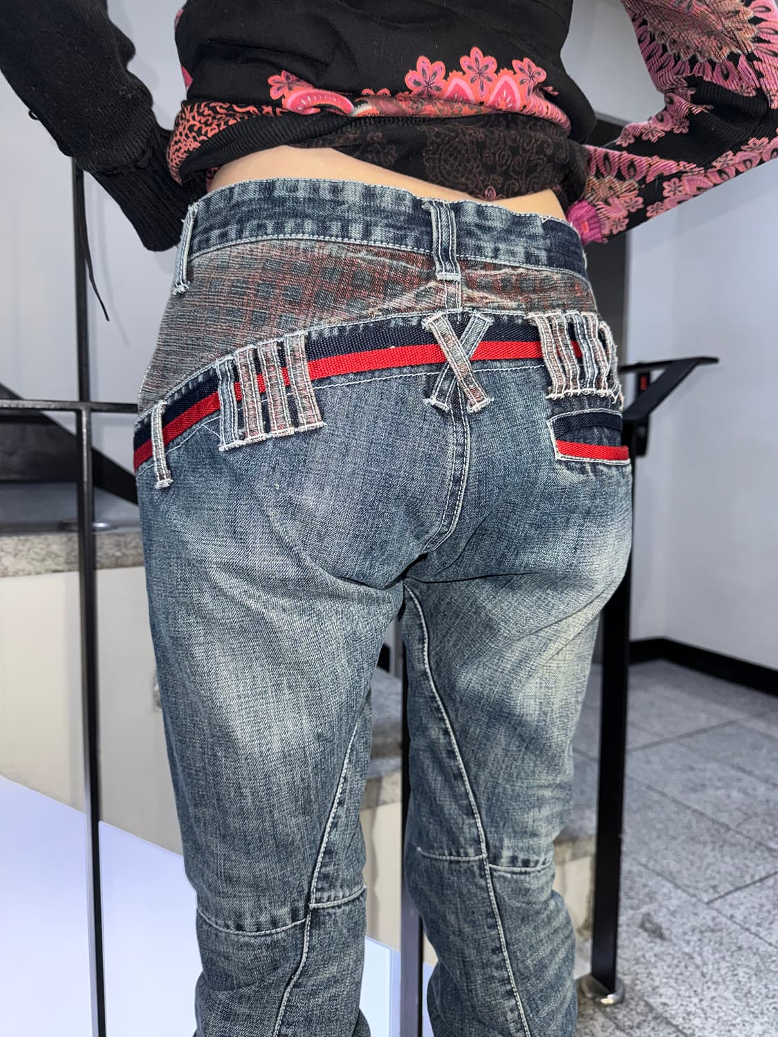 j-shaped jeans 상품이미지4