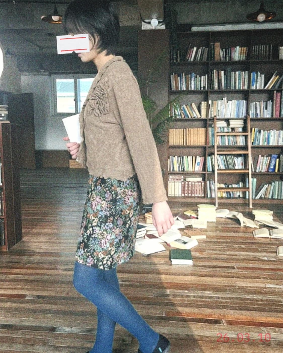 Ruffled Rosette Wool Cardigan 장미 울 가디건 상품이미지4