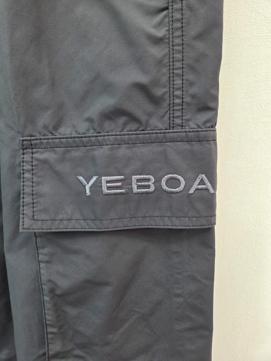 34 코스X예보아 COS X YEBOA 투톤 카고 바지 상품이미지2