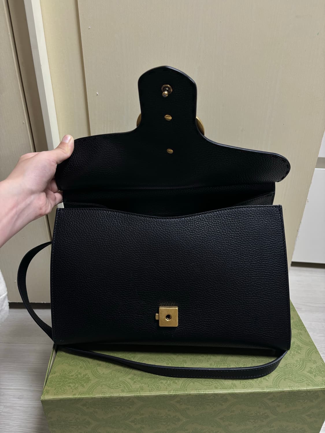 Gucci GG 마몽 탑핸들 플랩백 미디움 상품이미지7