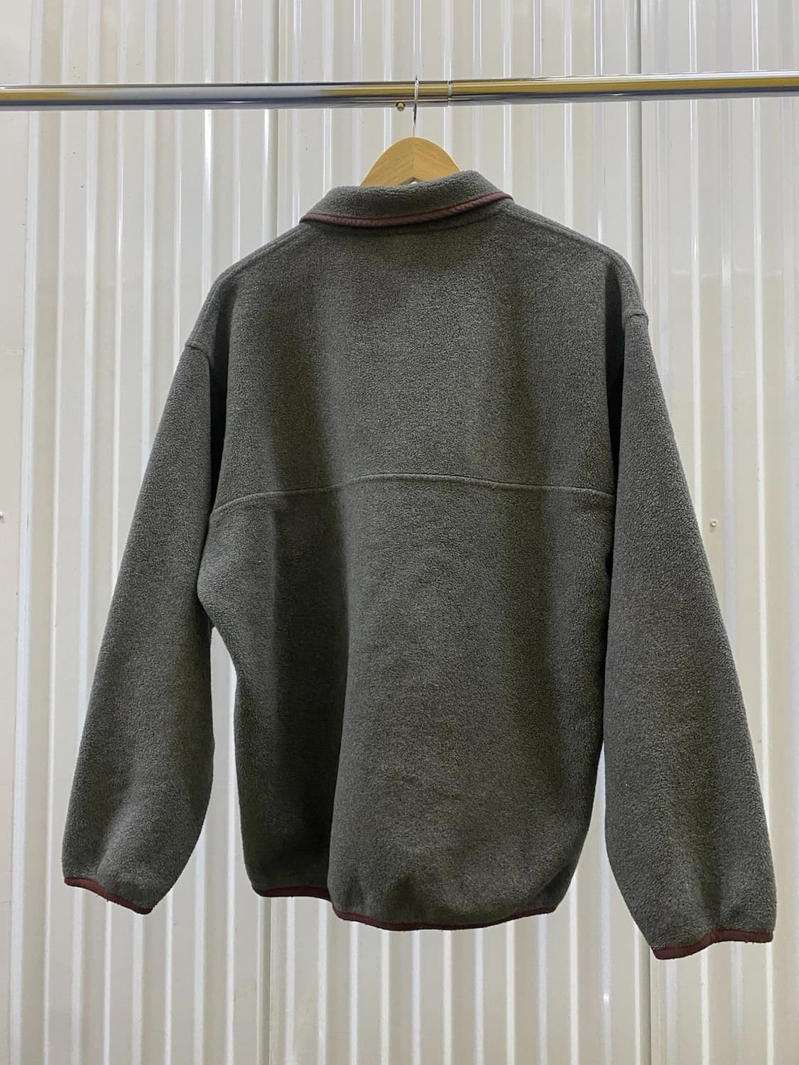 12FW 파타고니아 신칠라 스냅-T 딥올리브 / 브라운 포켓 상품이미지5