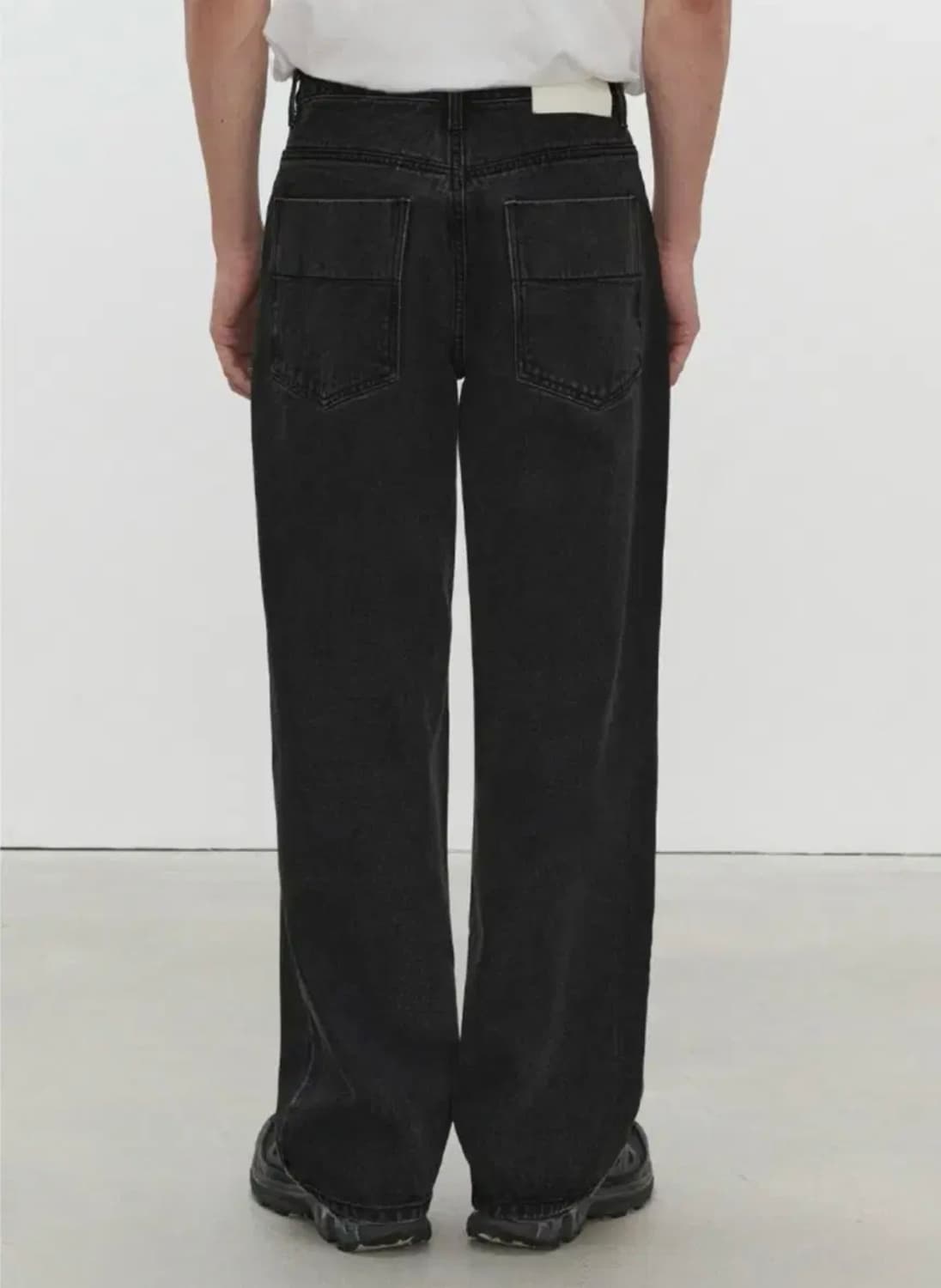 [새상품] 데케트 미드 라이즈 진 STNBlack 28size 상품이미지2