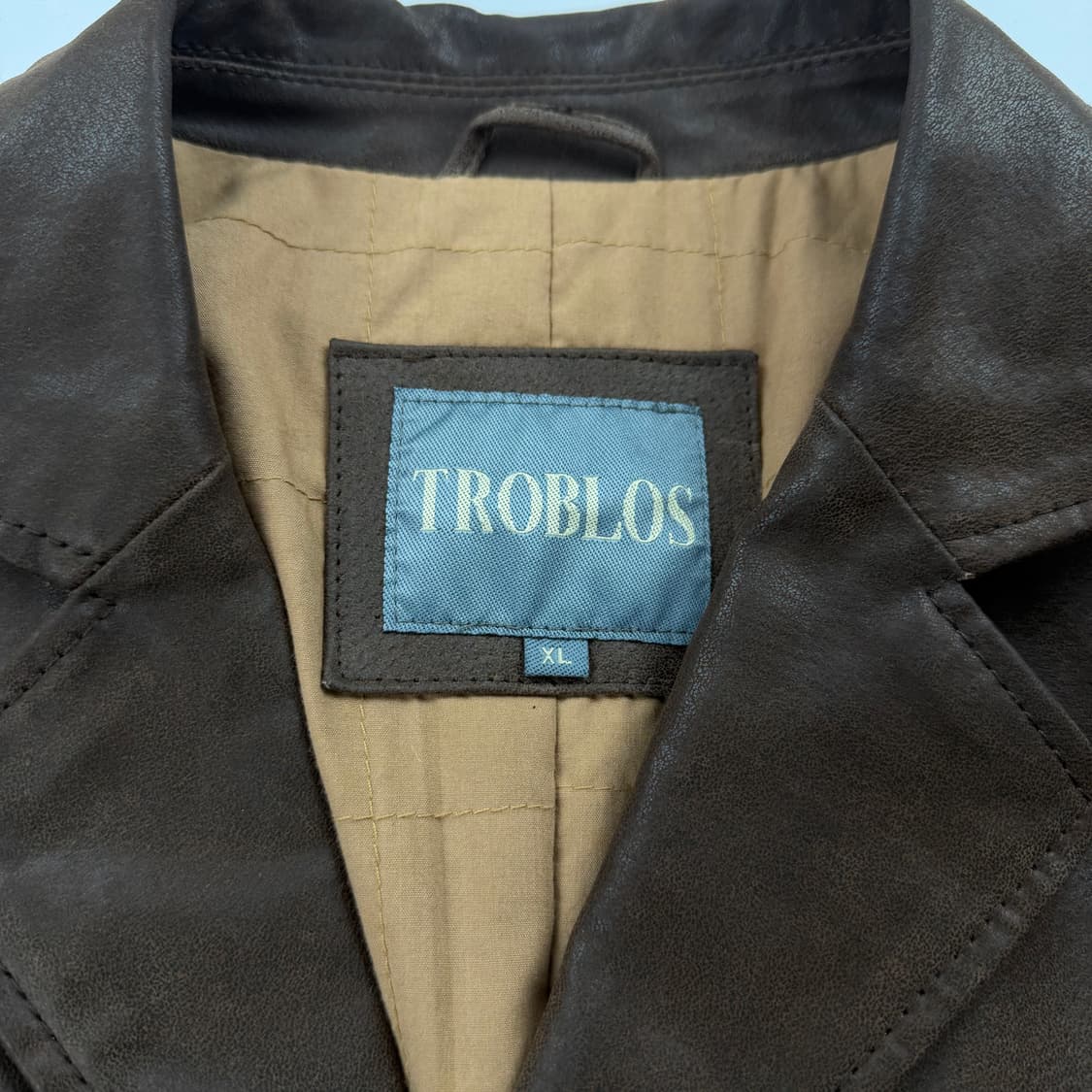 Troblos 돈피 가죽 헌팅자켓 상품이미지5