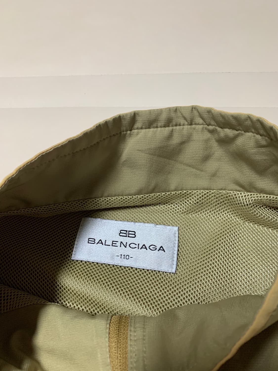 [110] 발렌시아가 아노락 상품이미지5