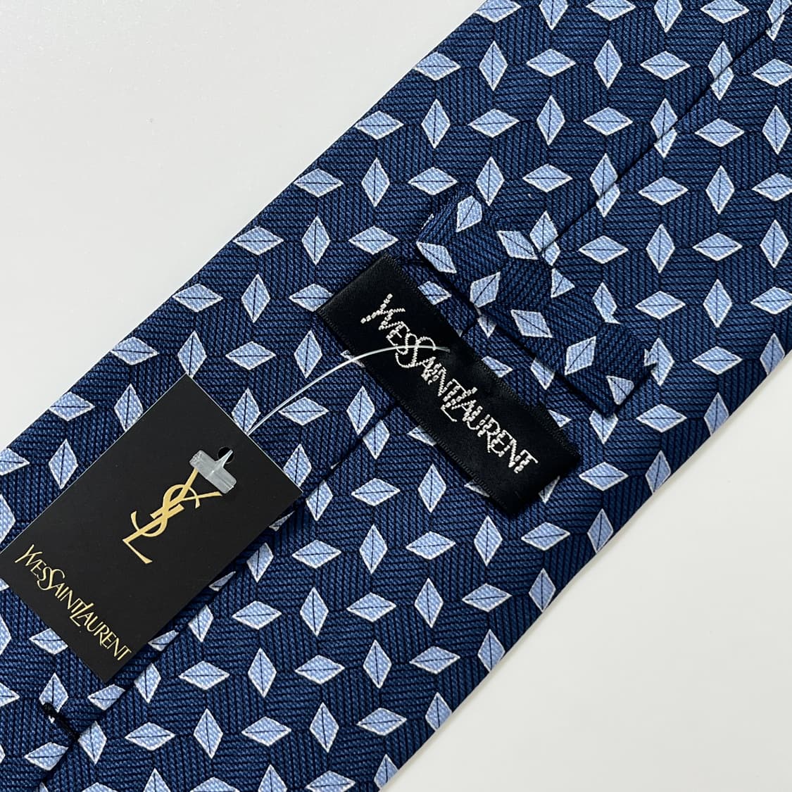 새상품 생로랑 입생로랑 넥타이 9.3cm 네이비 컬러 상품이미지6