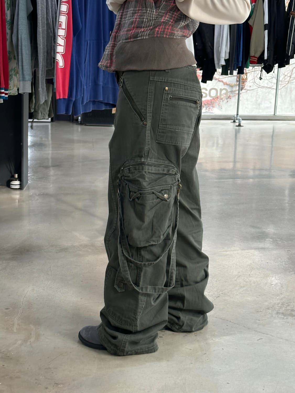 재팬빈티지 볼드포켓 부츠컷 카고 팬츠 카키 상품이미지3