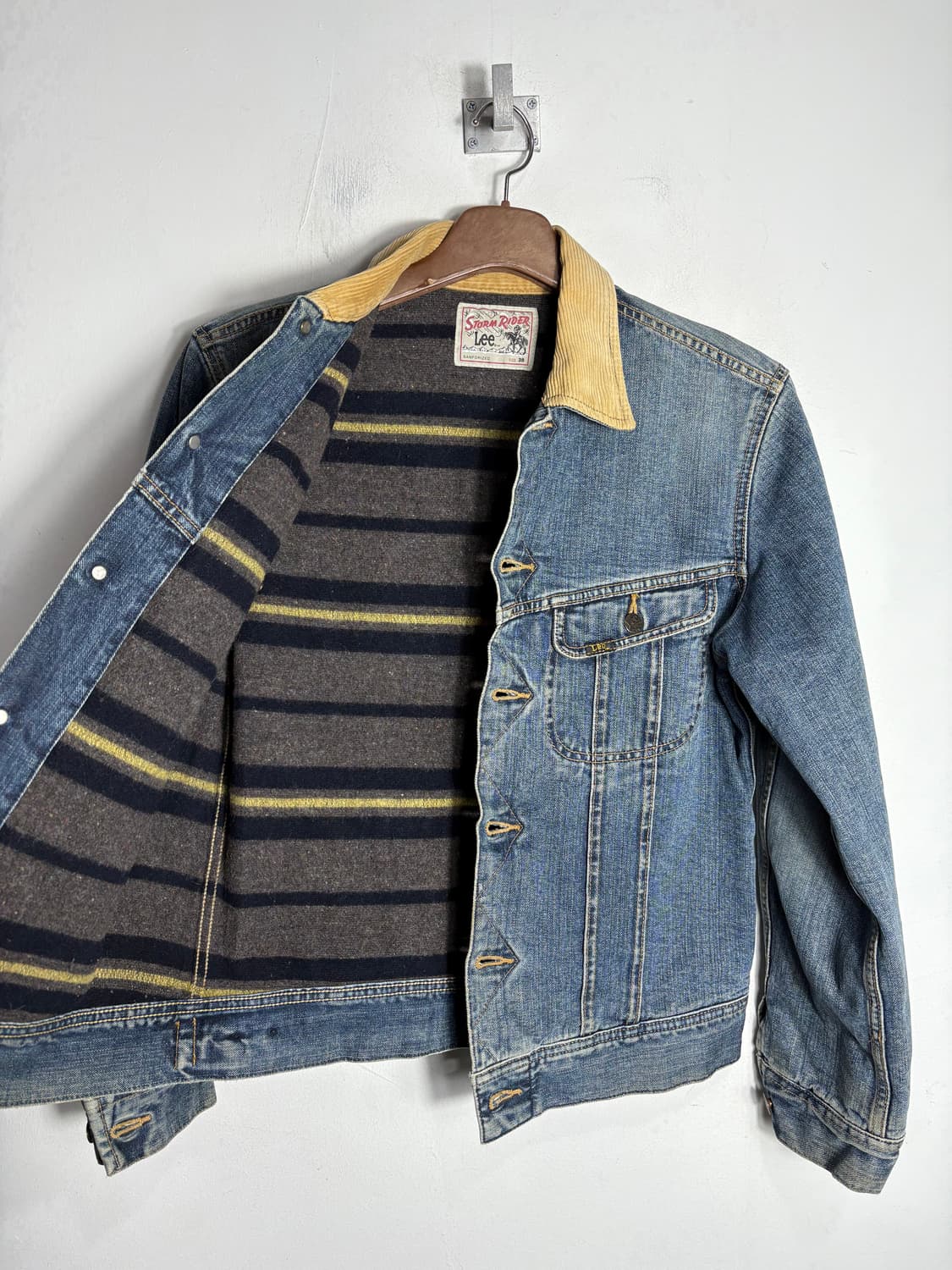 Lee 리 스톰 라이더 블랭킷 중청 데님 자켓 상품이미지3