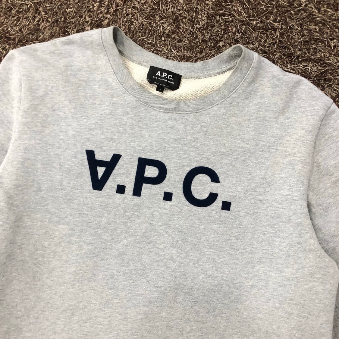 APC 아페쎄 로고 맨투맨 스웻셔츠 상품이미지2