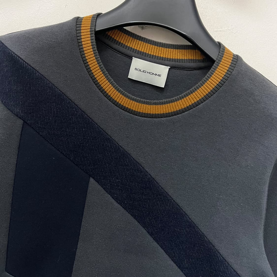 솔리드옴므 배색 패턴드 반팔티 95 상품이미지3