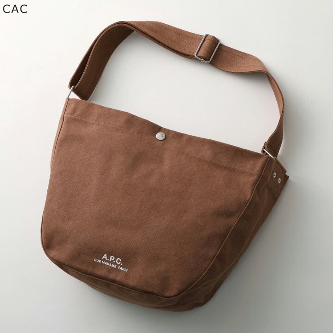 (새상품)APC 아페쎄 정품 저널백 라지사이즈 브라운 상품이미지2