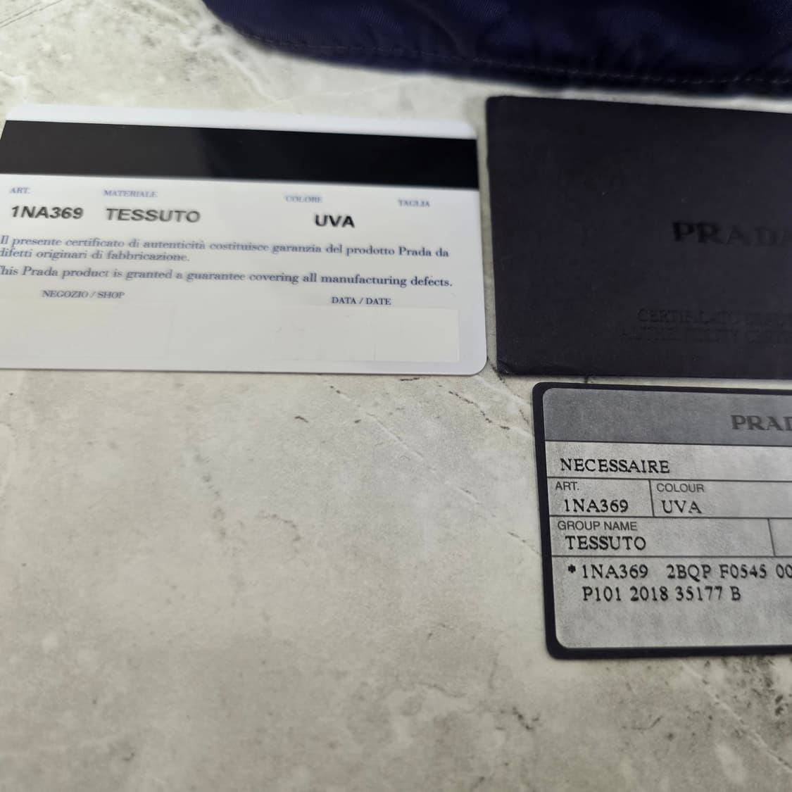 프라다 버킷 파우치백 판매 상품이미지2