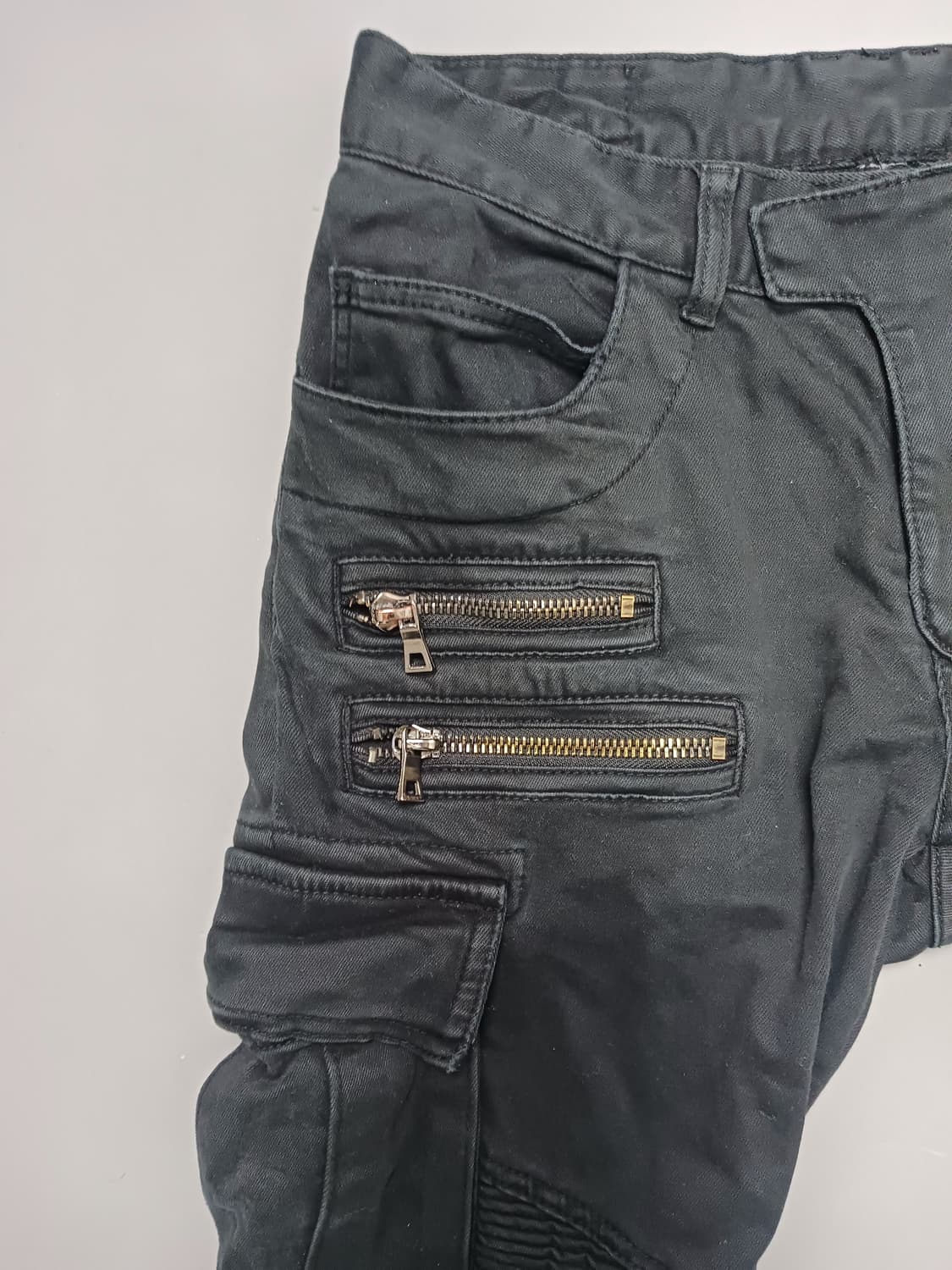 [32] 발망 블랙 데님 바이커 카고 팬츠 상품이미지2