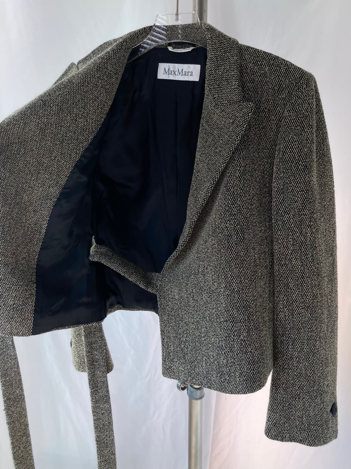 거의새것) 막스마라 벨티드 트위드 모자켓 여성자켓 상품이미지3