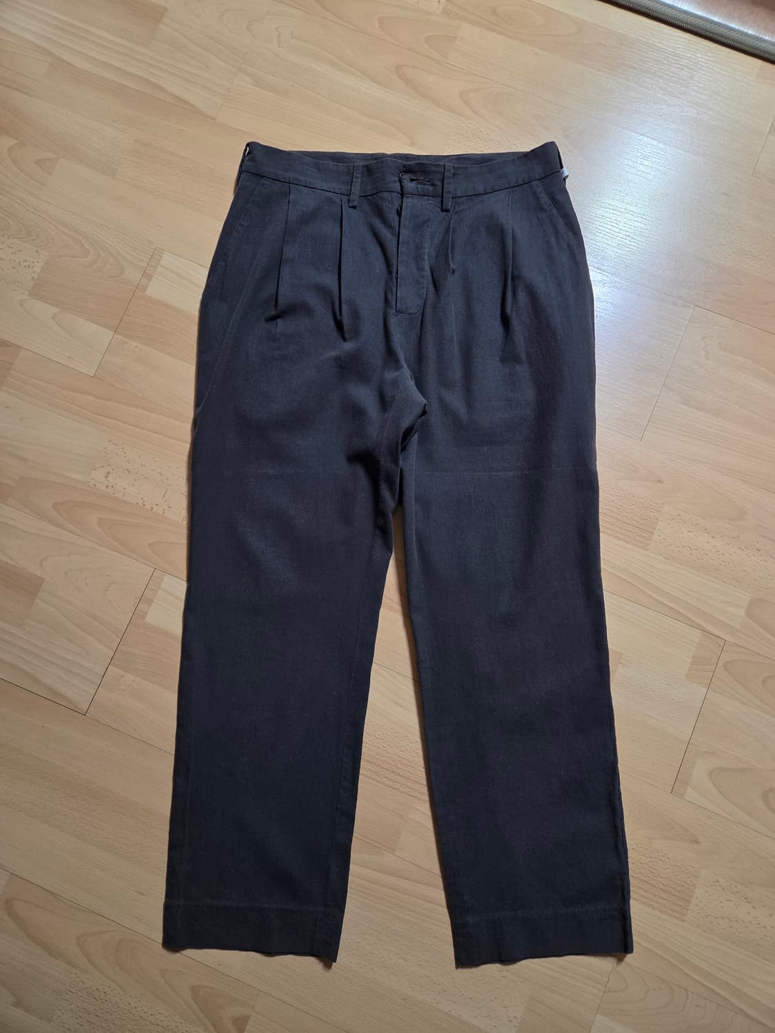 투빌더스하우스 스탠다드 린넨 코튼 트라우저 차콜 상품이미지2