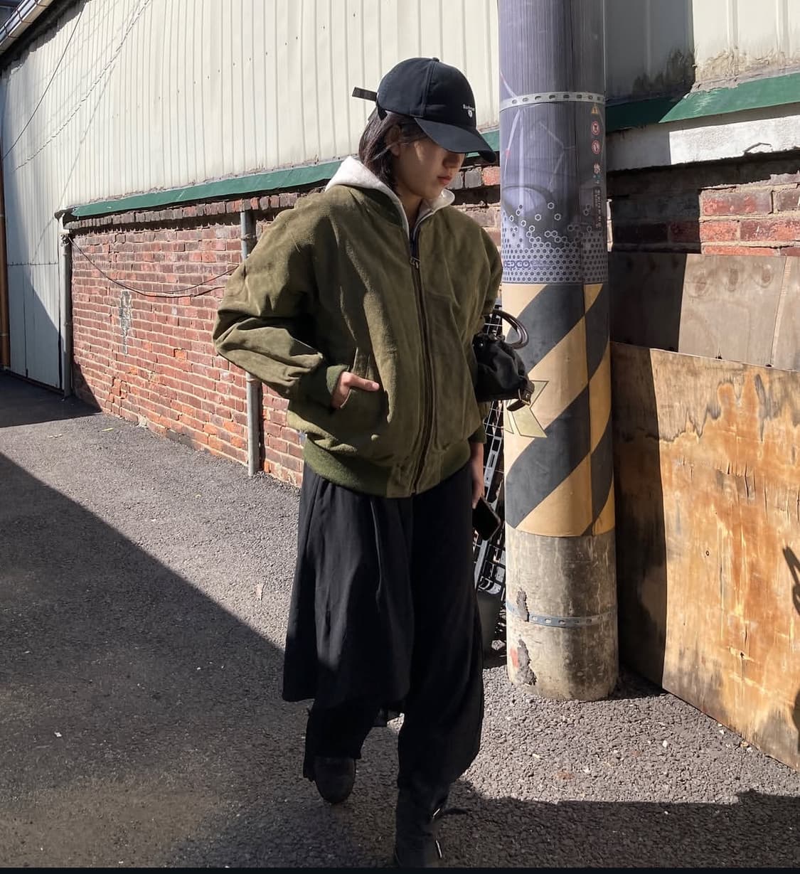 USA 카키 스웨이드 자켓  상품이미지1