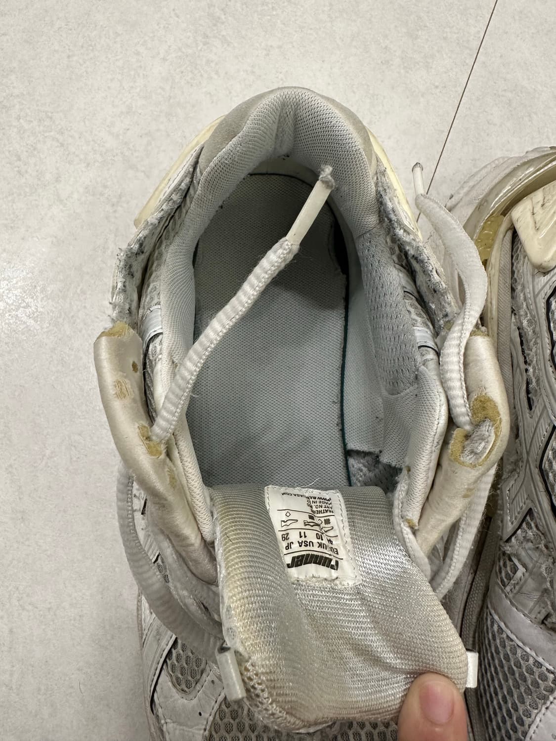 (44) 발렌시아가 뉴러너 화이트 상품이미지8