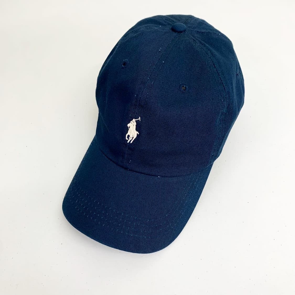 폴로 랄프로렌 네이비 로고 레더 스크랩 볼캡 상품이미지1