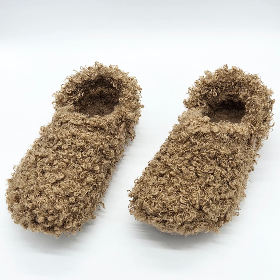 크록스 클래식 포우 두들 퍼 클로그 세피아 (M5 W7) 상품이미지1