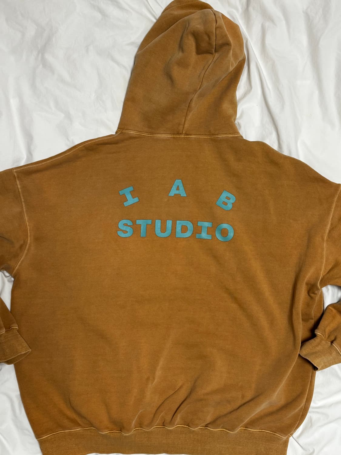 아이앱 스튜디오 후드 카멜 옐로우 상품이미지3