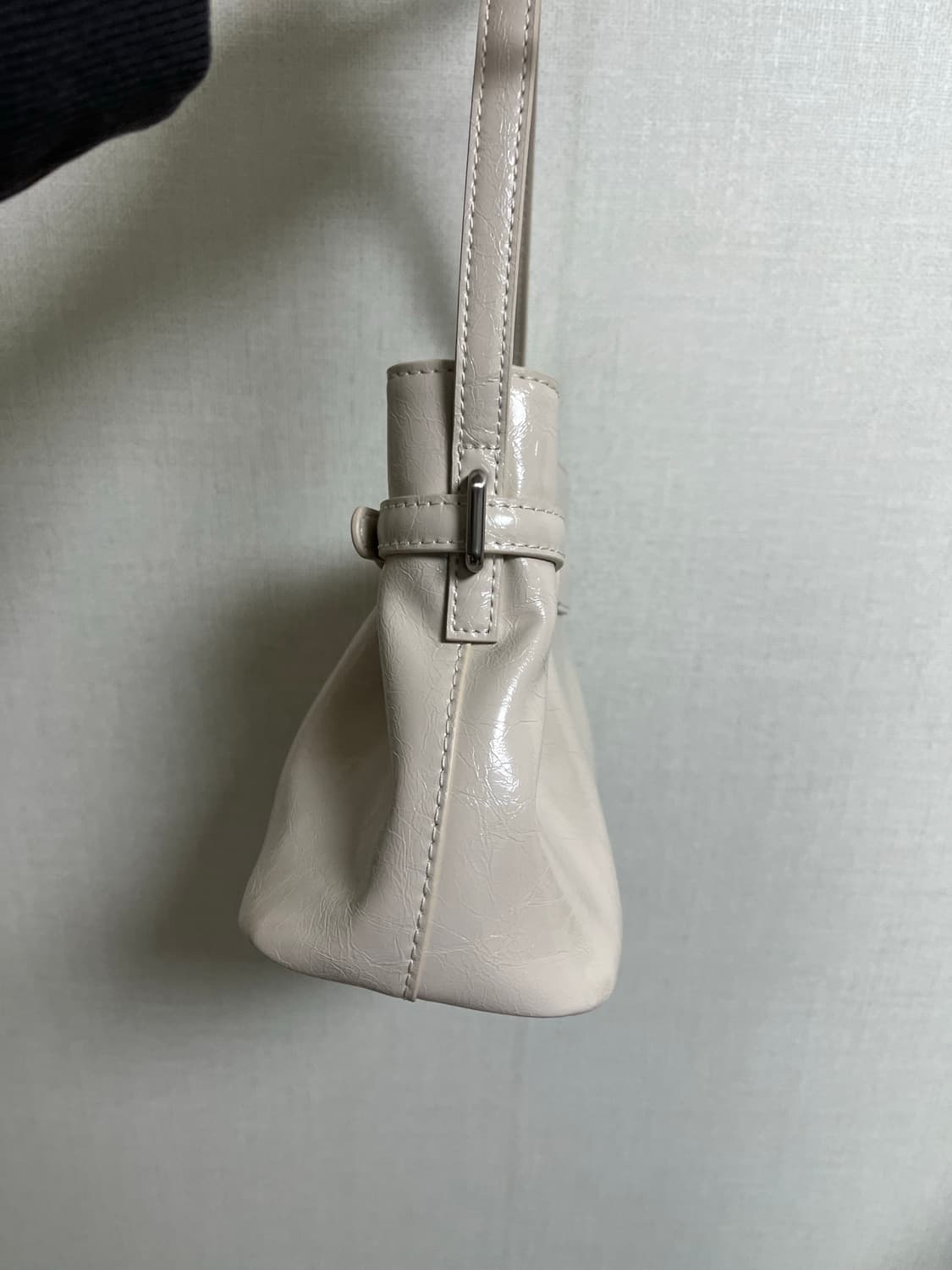 엘바테케브 멜로리 버킷백 상품이미지6