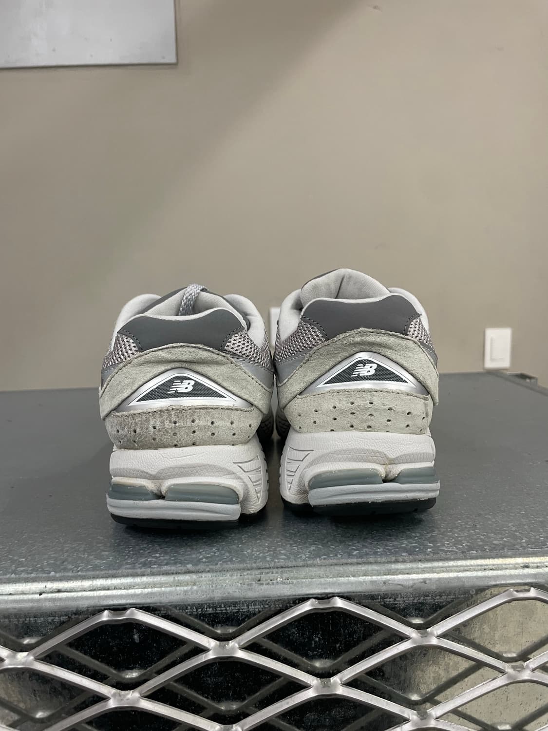 뉴발란스 2002R T2 그레이 220 상품이미지3