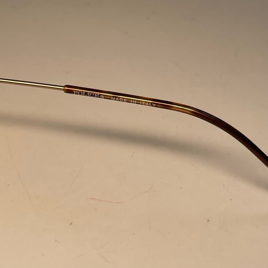 POLICE 이태리의 하우스 브랜드 폴리스 사의 빈티지 안경 상품이미지4