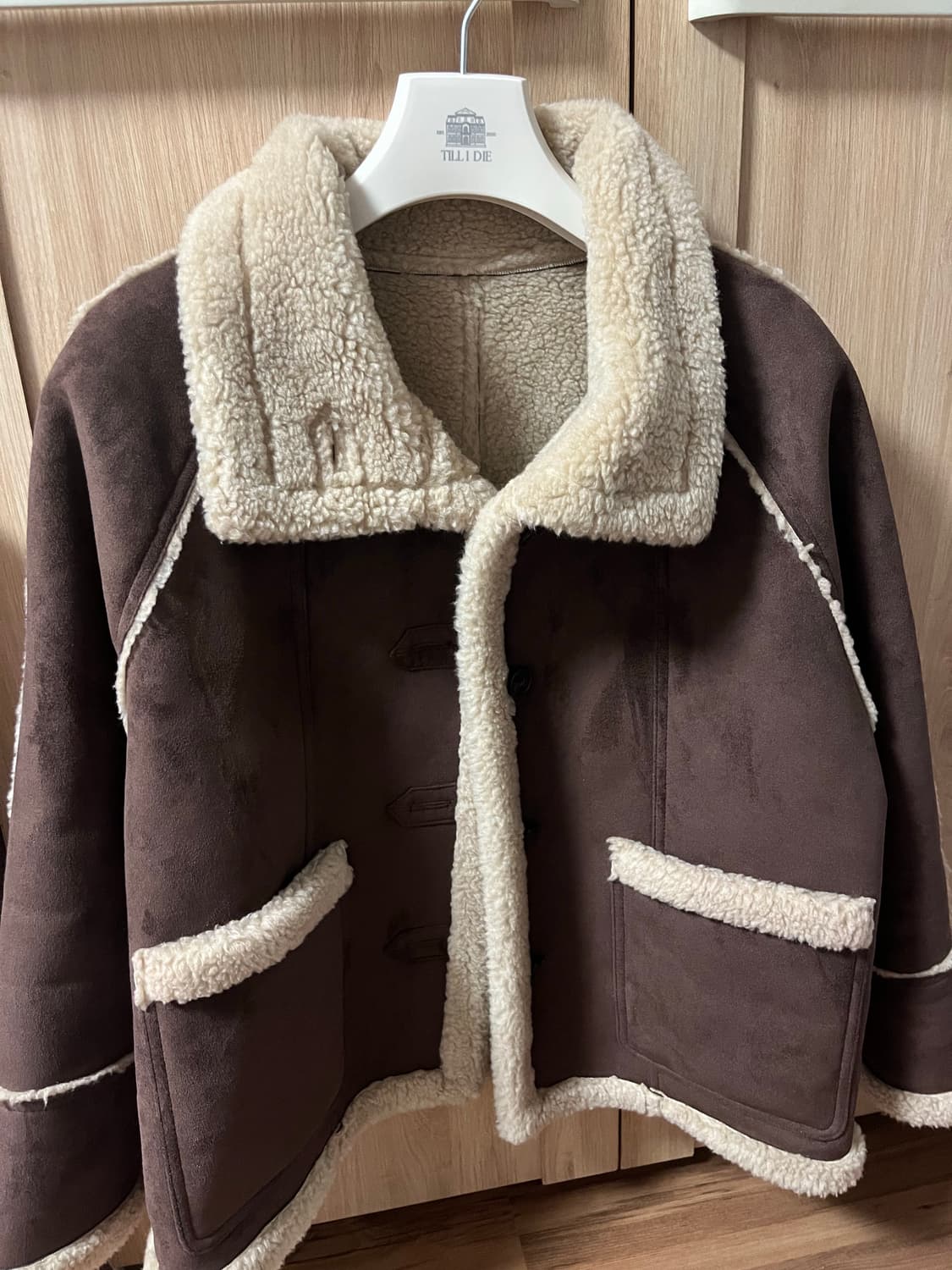 틸아이다이 무스탕 상품이미지1