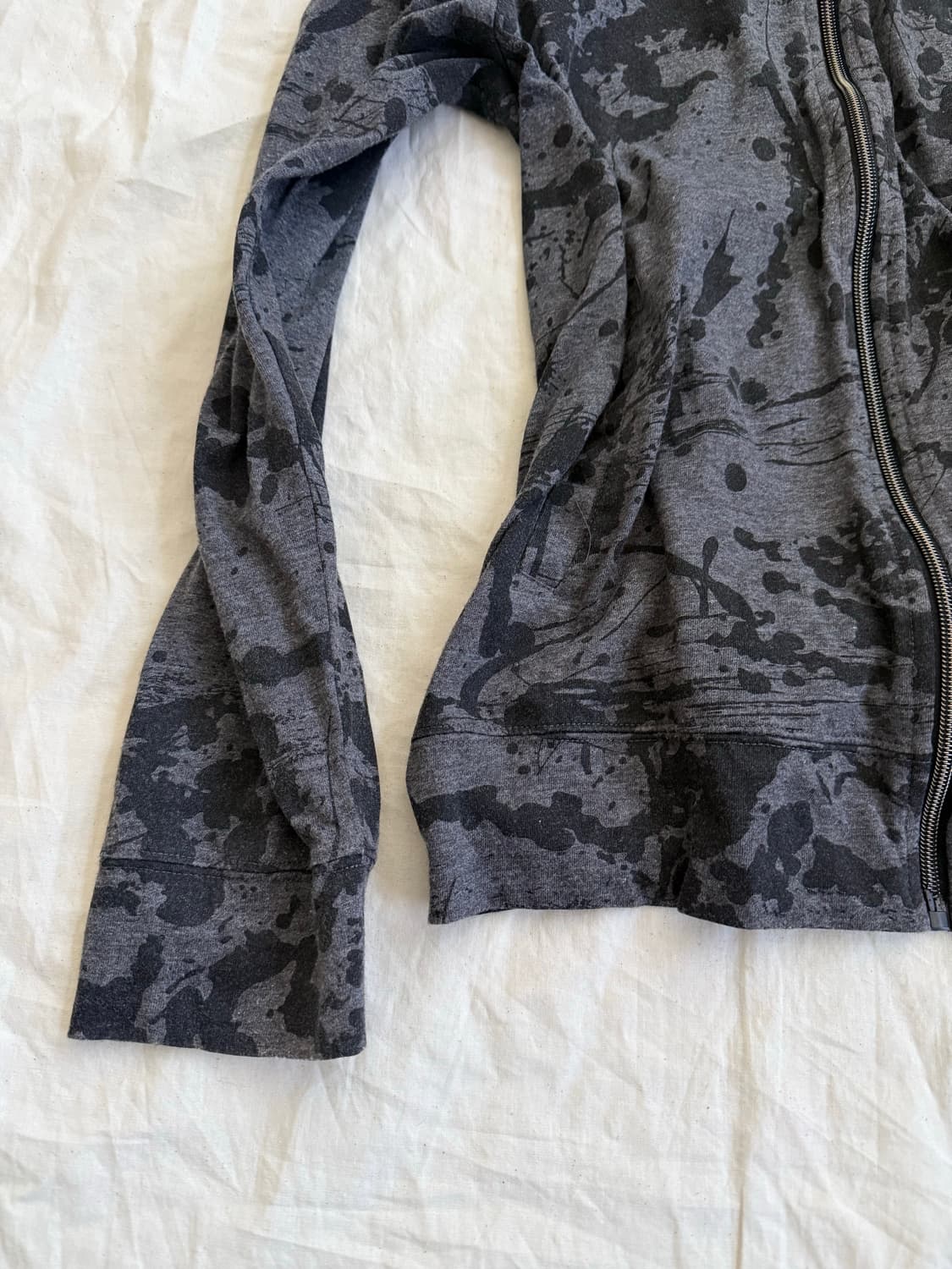 차콜 펑크 펑투케 집업 상품이미지3