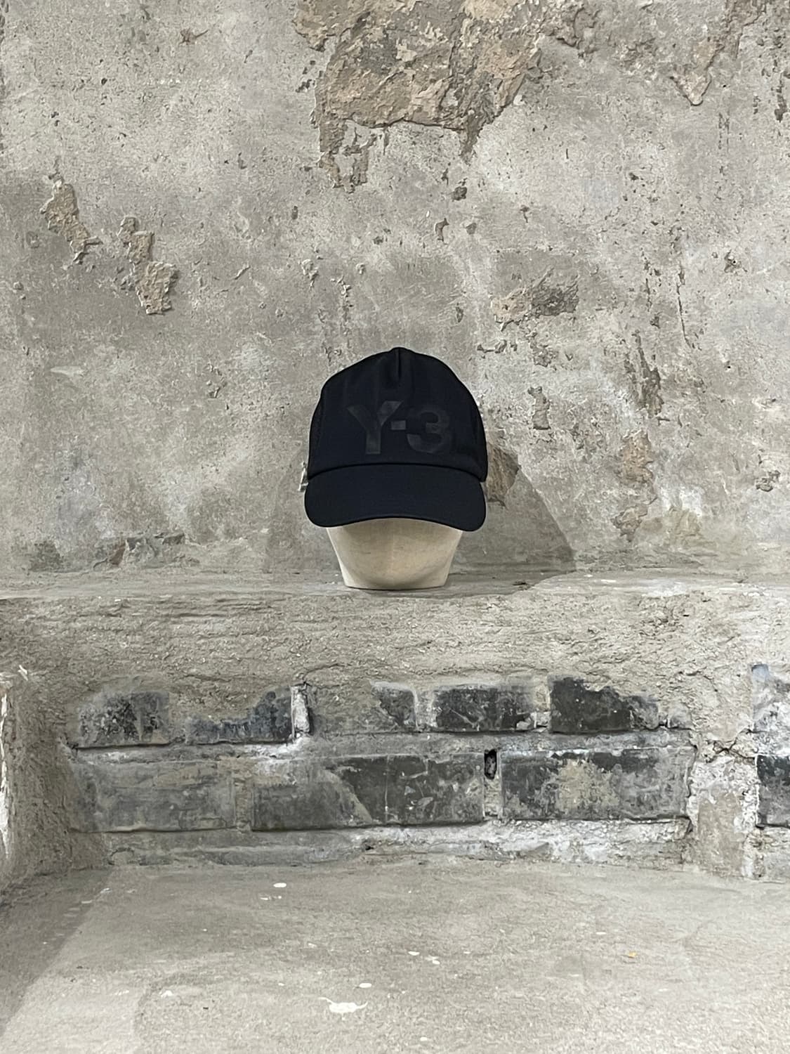 와이쓰리 블랙 로고 메쉬 볼캡 상품이미지5