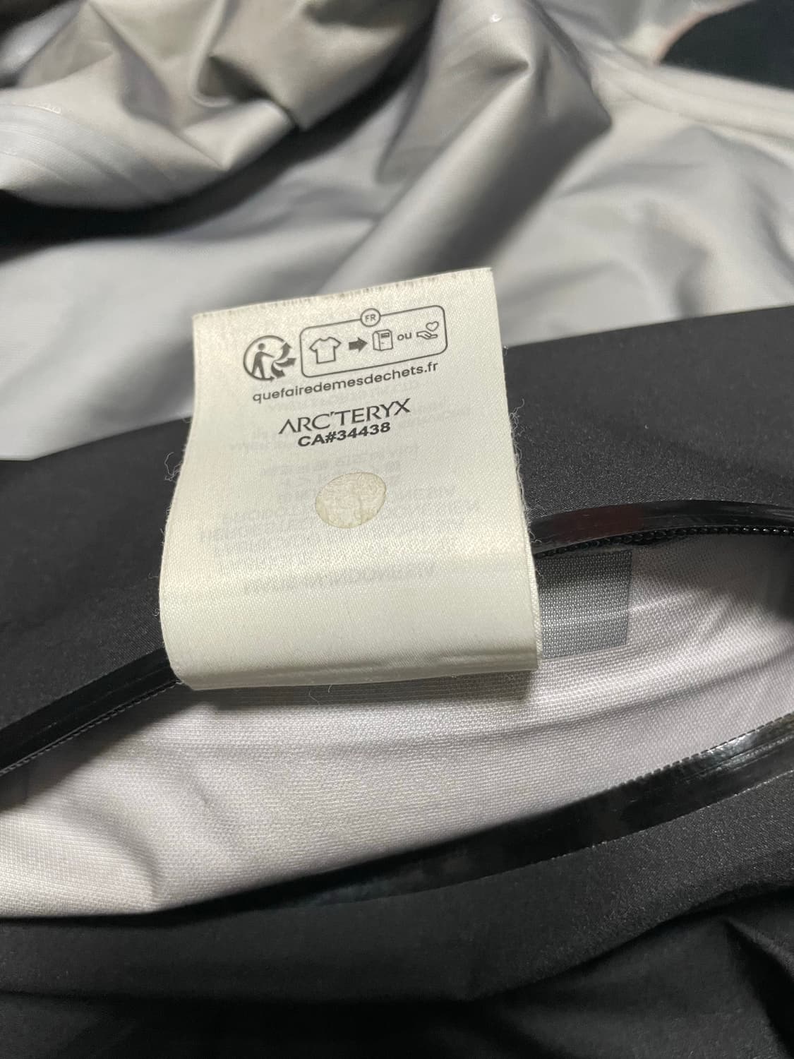 크림구매 {정품} 아크테릭스 베타 바람막이 자켓 고어텍스 상품이미지8