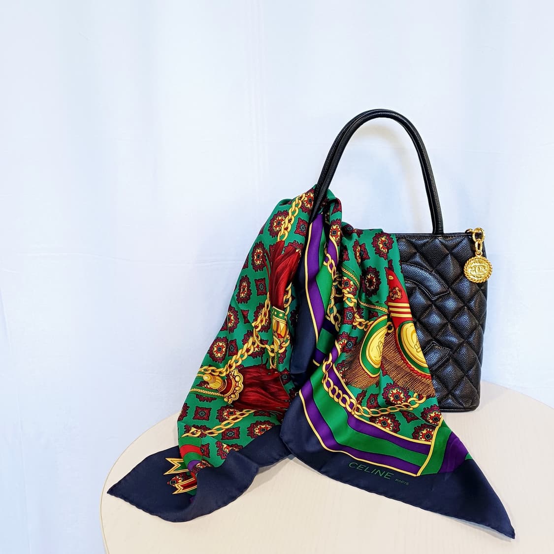 CELINE 셀린느 실크스카프(86cm)[BFCS8971_1202-03] 상품이미지1