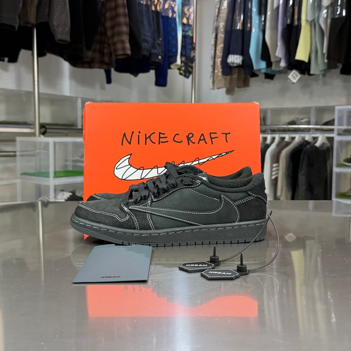 [리오브] 나이키 조던 1 X 스캇 레트로 OG 팬텀 로우 스니커즈 상품이미지1