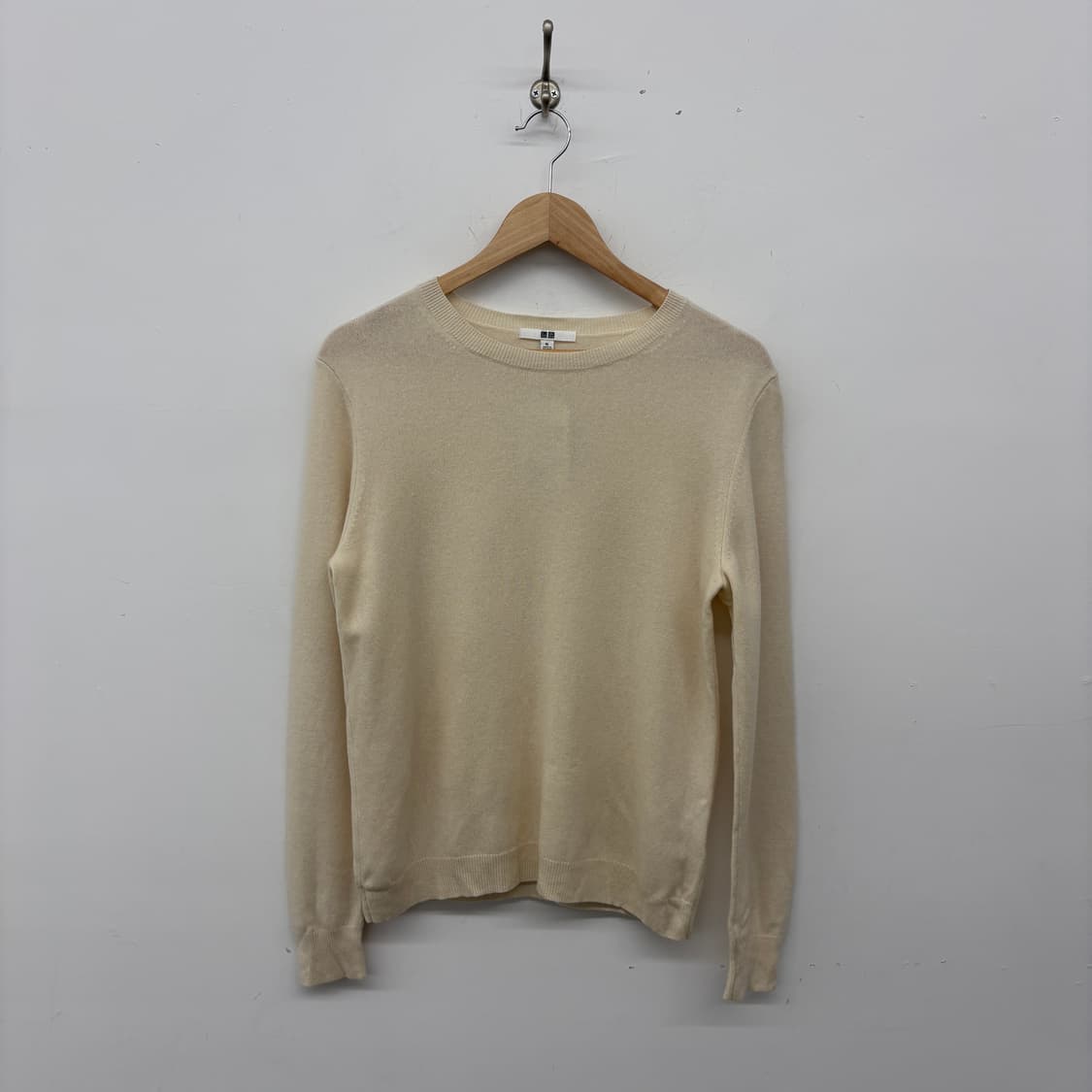 유니클로 캐시미어 아이보리 니트 여성XL 상품이미지1