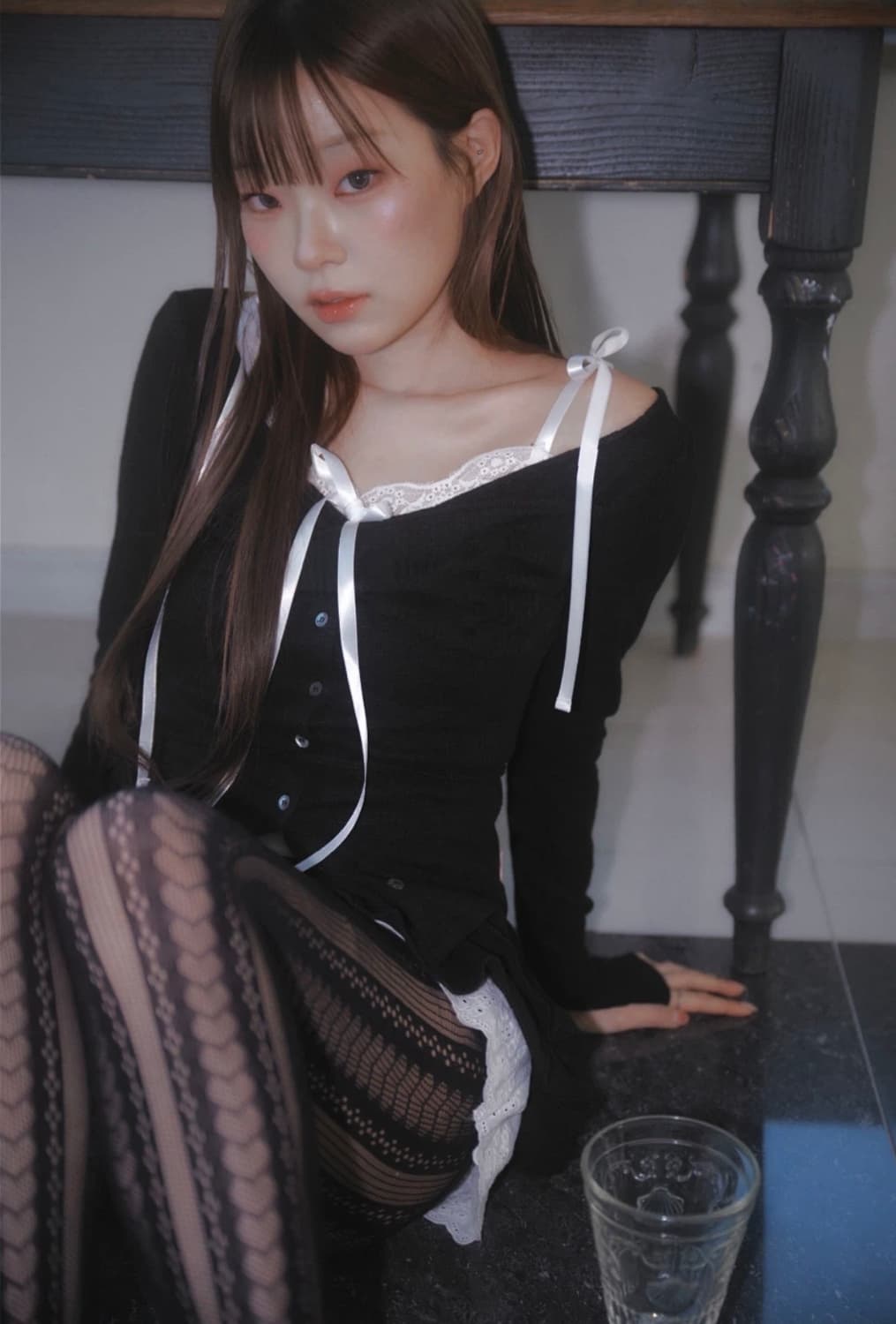 뉴얼린 리본 레이스 슬리브리스 탑 (새상품) 상품이미지2